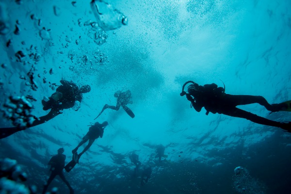 scuba-underwater-photography