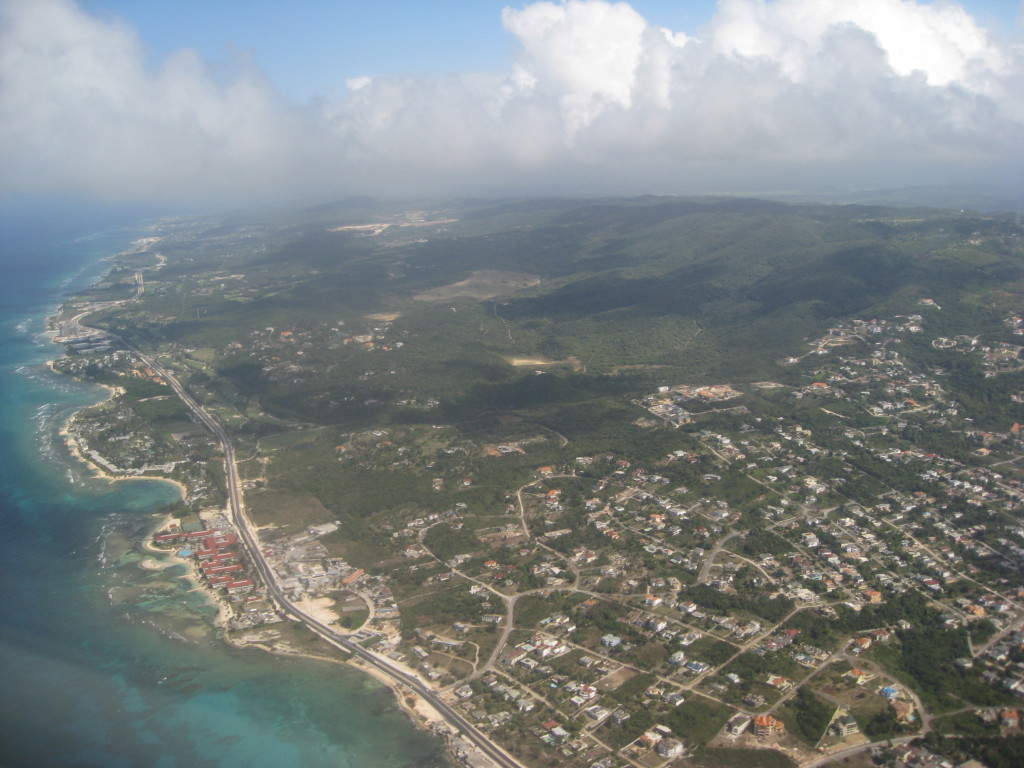 view-montego-bay-jamaica-from-the-air